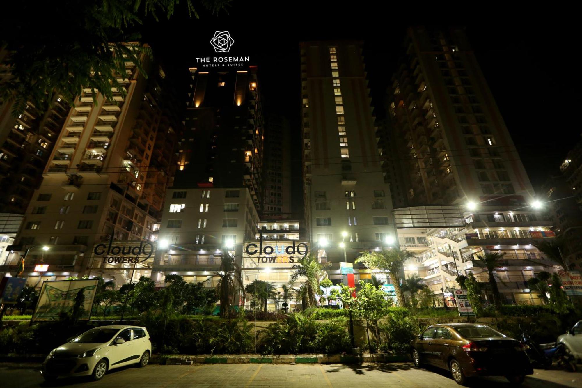 The Roseman Hotel & Suites Ghaziabad Exterior photo